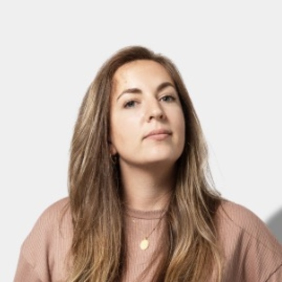 Meet your Posher, Tara - Picture 1 of 1